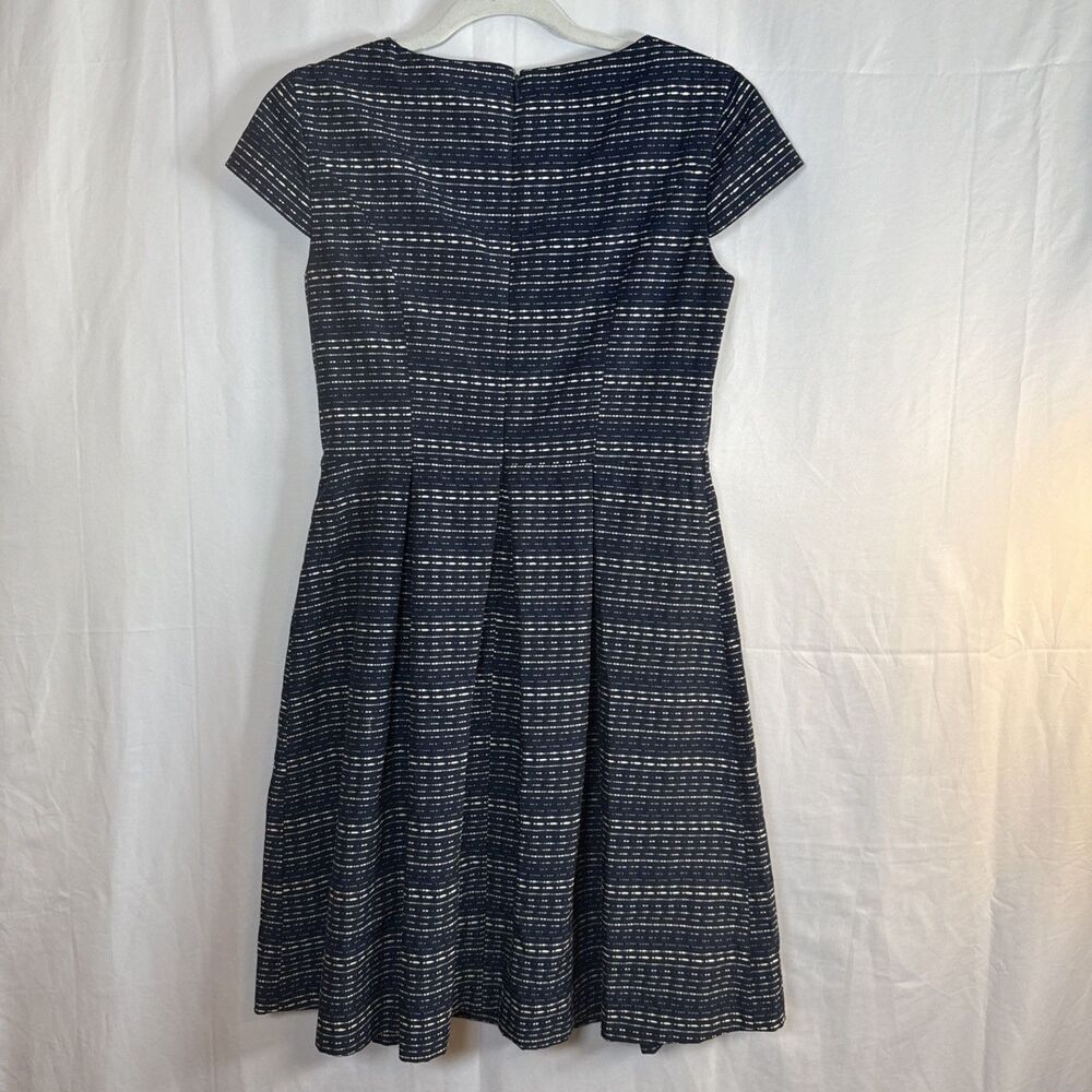 Liz Claiborne Cap Sleeve Navy Blue/Cream Striped Dress Size 4 Preowned - Picture 9 of 13